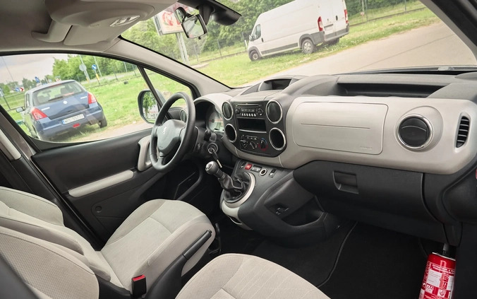 Peugeot Partner cena 23900 przebieg: 178123, rok produkcji 2009 z Bieżuń małe 781